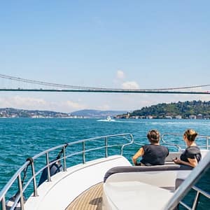 Shop Online Bosphorus Yacht Cruise with Stopover on Asian Side – Top-Rated Attractions Dubai Masala 5