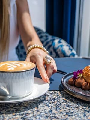 Shop Online Breakfast Experience at At.mosphere Burj Khalifa – Burj Khalifa Dubai Masala
