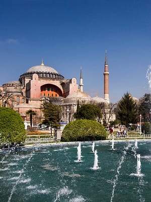 Shop Online Guided Tour: Hagia Sophia, Blue Mosque and Grand Bazaar Tour – Sightseeing and Tours Dubai Masala