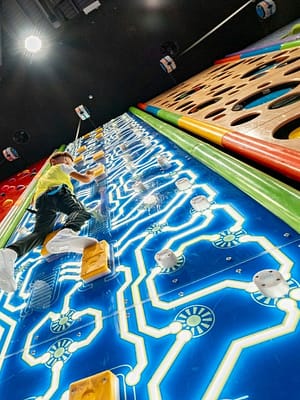 Shop Online Trampo Extreme – Trampoline Fun at Dubai Mall – Experiences Dubai Masala
