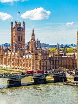 Shop Online Half Day Panoramic Tour of London on Christmas Eve – Sightseeing and Tours Dubai Masala