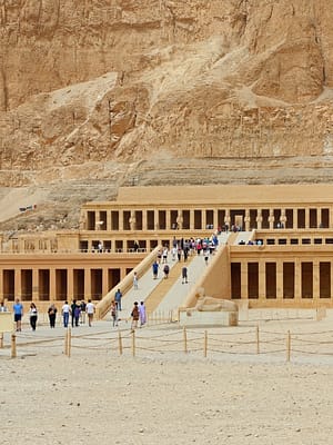 Shop Online Luxor Deluxe guided tour from Hurghada – Sightseeing and Tours Dubai Masala