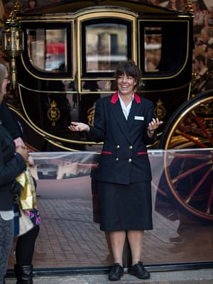 Shop Online The Royal Mews & Buckingham Palace – Museums Dubai Masala