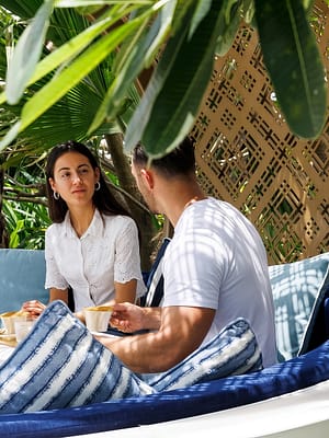 Dubai Masala Dubai's Desi Masala News, Gossips, Photos, Party Pics, Events and more Inside Burj Al Arab Tour including Gold Cappuccino at UMA – Experiences Shop Online Inside Burj Al Arab Tour including Gold Cappuccino at UMA – Experiences Dubai Masala